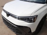 New 2025 Volkswagen Taos SE image 3