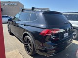 Used 2020 Volkswagen Tiguan SE R-Line image 2