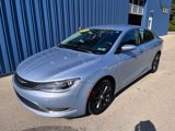 Used 2015 Chrysler 200 Limited image 4