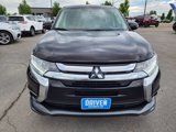 Used 2018 Mitsubishi Outlander SE image 2