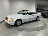 Used 1994 Mercedes-Benz E 320 Convertible image 4