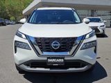 Used 2021 Nissan Rogue SV image 2