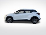 Used 2024 Nissan Kicks SV image 2