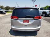 Used 2018 Chrysler Pacifica Touring-L w/ Tire & Wheel Group image 6