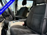 Used 2015 Chrysler Town & Country Touring image 2
