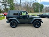 Used 2012 Jeep Wrangler Rubicon w/ PWR Convenience Group image 4