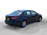 Used 2022 Toyota Corolla LE image 5