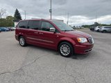 Used 2014 Chrysler Town & Country Touring-L image 2