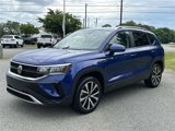 Used 2022 Volkswagen Taos SE image 3