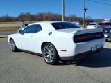 Used 2022 Dodge Challenger GT image 2