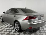 Used 2016 Lexus IS 200t image 4