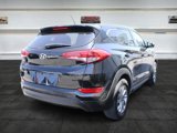 Used 2018 Hyundai Tucson SE image 6