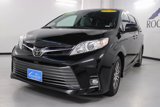 Used 2020 Toyota Sienna XLE image 3