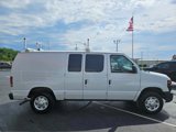 Used 2008 Ford E-150 and Econoline 150 image 3