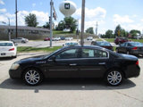 Used 2008 Buick Lucerne CXS image 2
