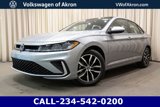 New 2025 Volkswagen Jetta SE image 3