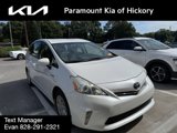 Used 2014 Toyota Prius V Five image 2