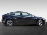 Used 2019 Tesla Model 3 Standard Range Plus image 4