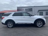 Used 2023 Ford Explorer XLT image 2