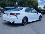 Used 2023 Toyota Camry SE image 3