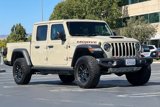 Used 2020 Jeep Gladiator Mojave image 2