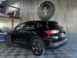 Used 2021 Ford Escape SE w/ SE Sport Appearance Package image 4