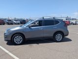 Used 2019 Nissan Rogue SV image 2