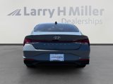 Used 2021 Hyundai Elantra SEL w/ Convenience Package image 4