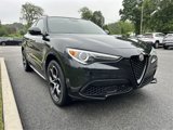 Used 2023 Alfa Romeo Stelvio Veloce image 2