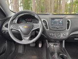 Used 2016 Chevrolet Malibu LT image 3