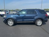 Used 2016 Ford Explorer XLT w/ Equipment Group 202A image 3