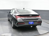 New 2025 Hyundai Elantra SE image 4