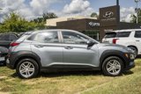 Used 2021 Hyundai Kona SE image 3