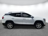 Used 2023 GMC Terrain SLE w/ Driver Convenience Package image 3