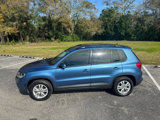 Used 2017 Volkswagen Tiguan S image 6
