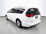 Used 2018 Chrysler Pacifica Touring-L Plus w/ Tire & Wheel Group image 6