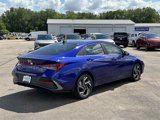 Certified 2024 Hyundai Elantra SEL w/ Convenience Package image 3
