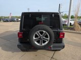 Used 2018 Jeep Wrangler Unlimited Sahara image 6
