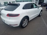 Used 2017 Porsche Macan Turbo image 3