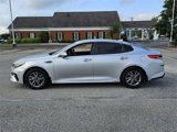 Used 2020 Kia Optima LX image 4