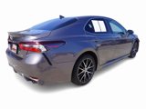 Used 2021 Toyota Camry SE w/ Carpet Mat Package (TMS) image 6