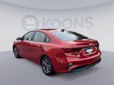 Used 2022 Kia Forte LXS w/ LXS Technology Package image 4