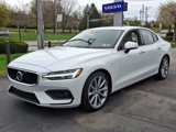 Certified 2021 Volvo S60 T6 Momentum w/ Climate Package image 3