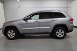 Used 2017 Jeep Grand Cherokee Laredo w/ Quick Order Package 23E image 2