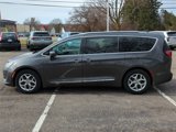 Used 2018 Chrysler Pacifica Touring-L Plus w/ Tire & Wheel Group image 2
