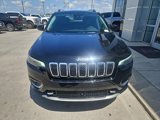 Used 2019 Jeep Cherokee Overland w/ Technology Group image 3