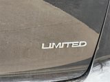 Used 2020 Chrysler Pacifica Limited image 2