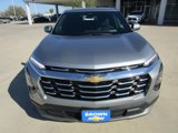 New 2025 Chevrolet Equinox LT image 2
