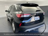 Used 2022 Ford Escape SE image 3