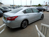 Used 2017 Nissan Altima 2.5 SV image 4